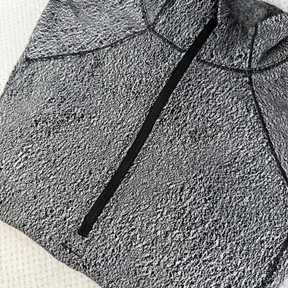 Lululemon Run Swiftly Tech 1/2 Zip Pullover Black White Space Dye Size 12